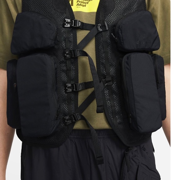 Nike ISPA vest - Picture 6 of 7